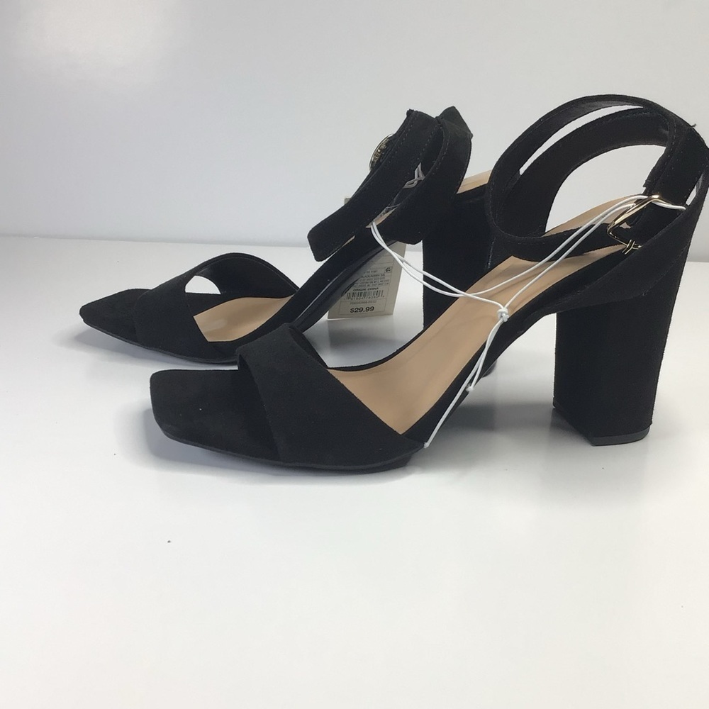 A NewDay Black Thick Heel Shoes Ankle Strap heeled sandal - Picture 3 of 13